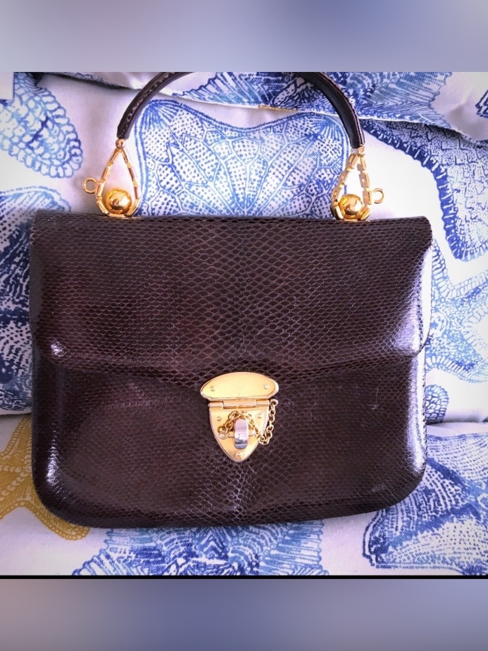 Fineness de Model brown Leather Top-Handle Bag with Gold Hardware